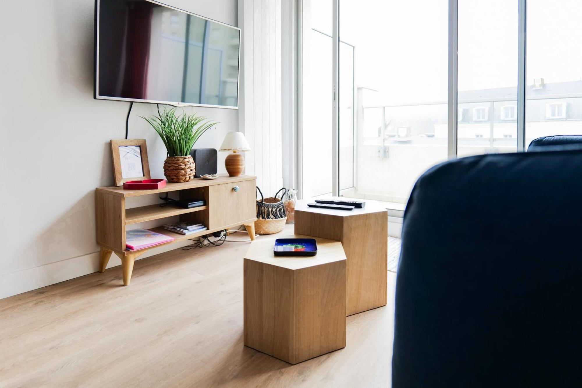 Renove Avec Gout Et Idealement Situe A Deux Pas Du Remblai Apartment Les Sables-d'Olonne
